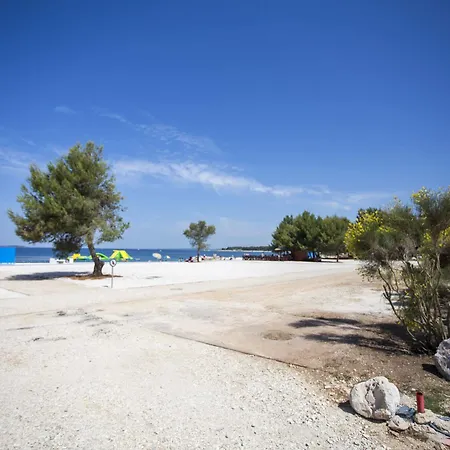 Adrion Aparthotel Pula