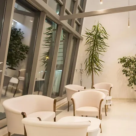 Adrion Aparthotel Pula