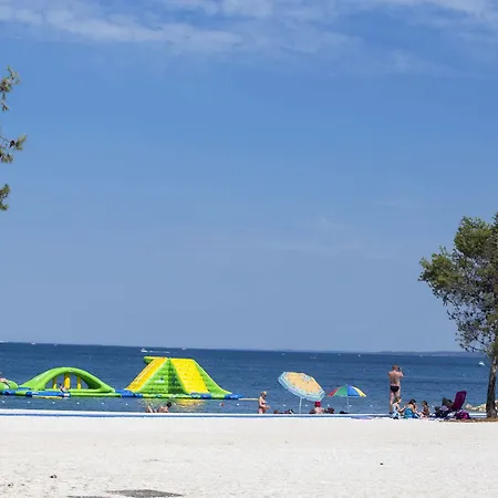 Adrion Aparthotel Pula