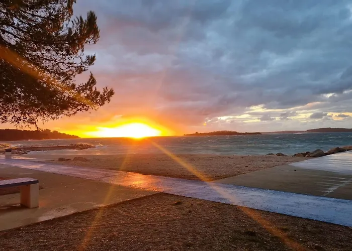 Adrion 아파트호텔