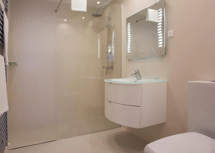 아파트호텔 Adrion 풀라