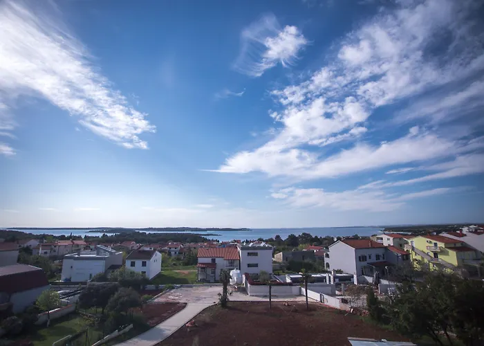 아파트호텔 Adrion