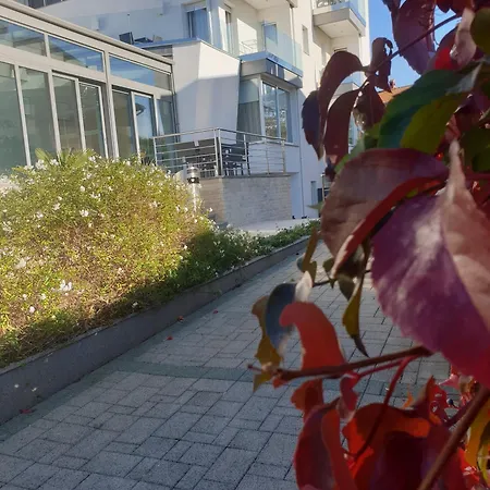 阿德里翁公寓式酒店
