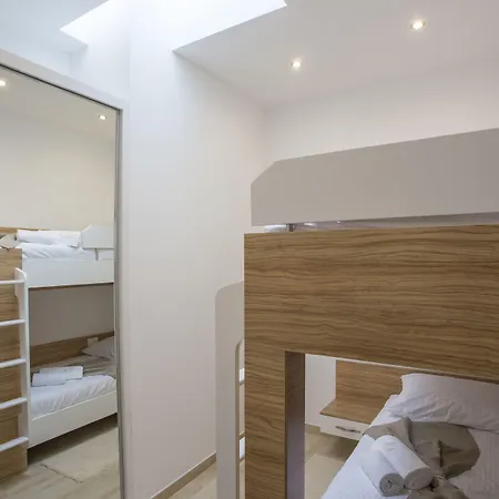 Aparthotel Adrion