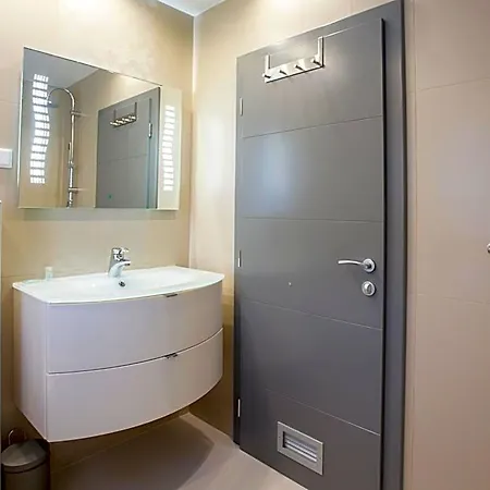 Adrion 4* Pula