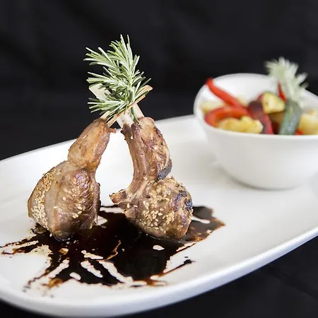 Adrion Lejlighedshotel