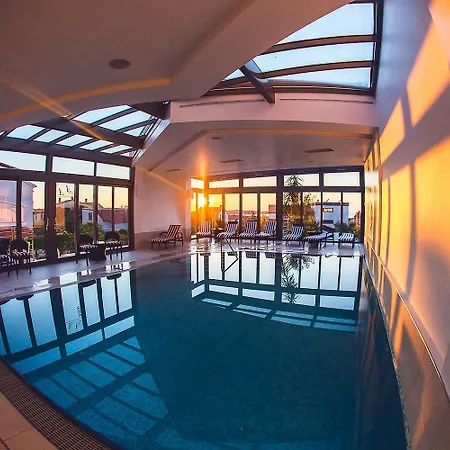 Adrion Hotel apartamentowy 4*