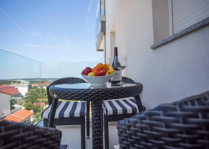 Apartmanhotel Adrion 4*
