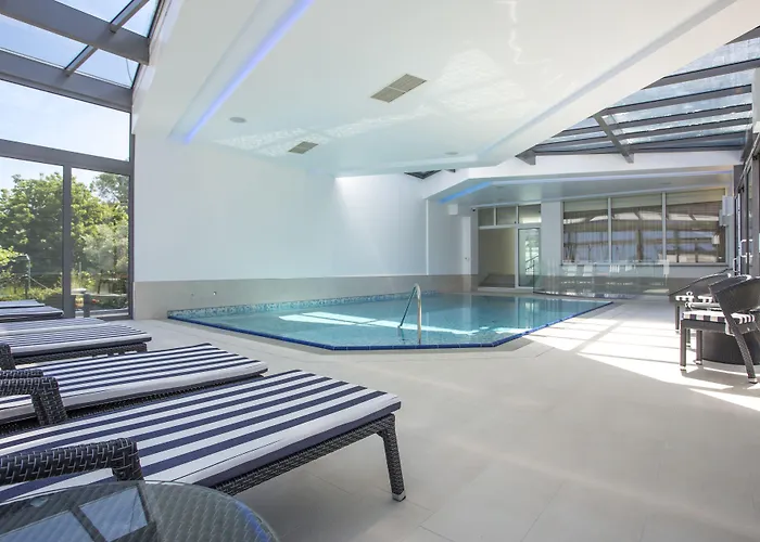 Adrion Apart Otel Pula