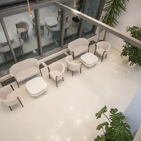 Adrion شقة فندقية